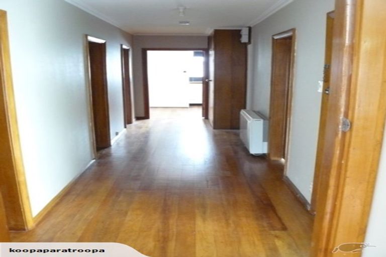 Photo of property in 18 Centaurus Road, Cashmere, Christchurch, 8022