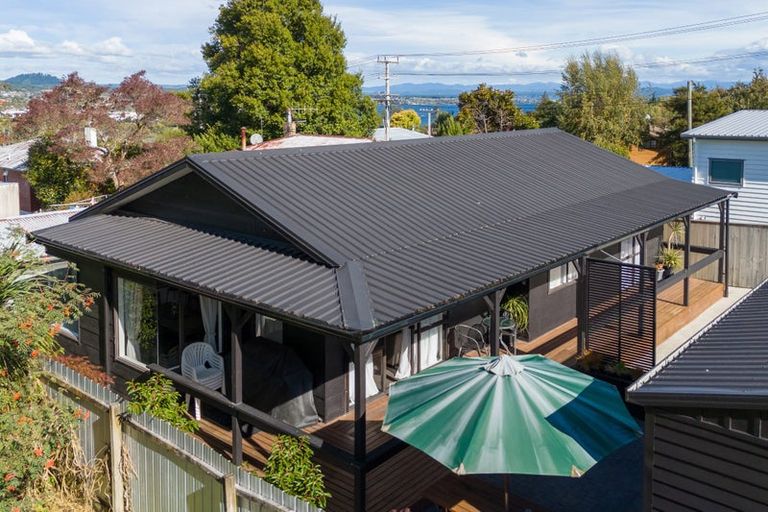 Photo of property in 105 Acacia Bay Road, Nukuhau, Taupo, 3330