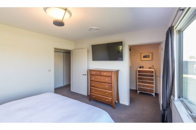 Photo of property in 8 Millesimes Way, Yaldhurst, Christchurch, 8042