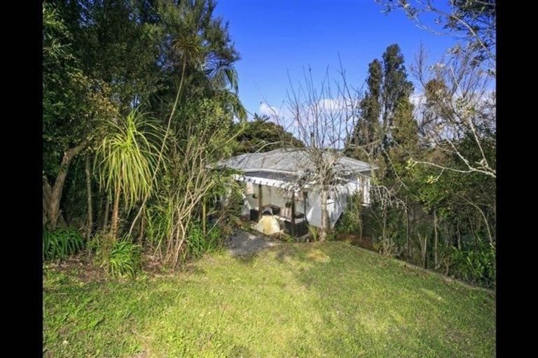 Photo of property in 131 Paremoremo Road, Lucas Heights, Auckland, 0632