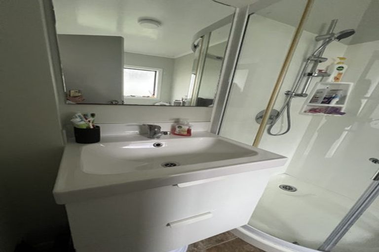 Photo of property in 3 Anzia Way, Johnsonville, Wellington, 6037