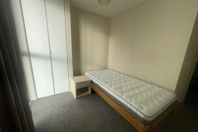 Photo of property in Proximity Apartments, 903/17 Osterley Way, Manukau, Auckland, 2104