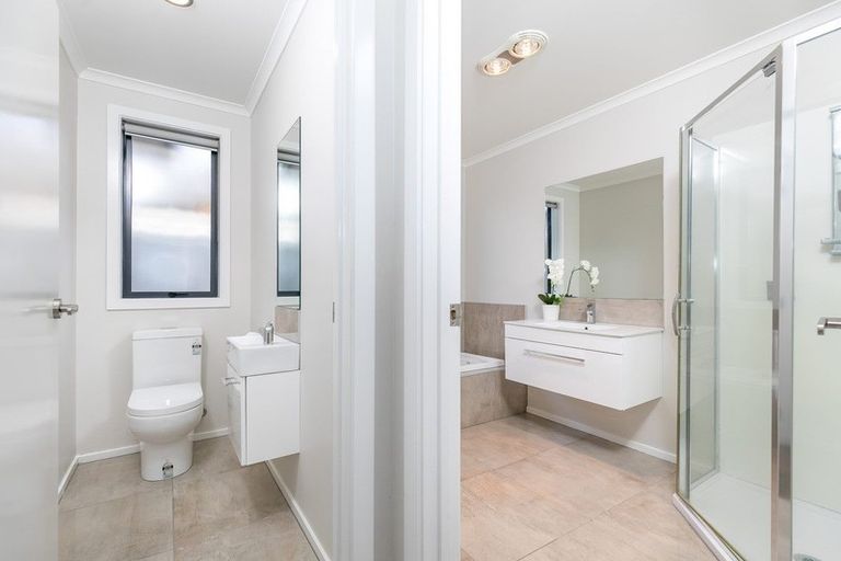 Photo of property in 18 Patatee Terrace, Baverstock, Hamilton, 3200