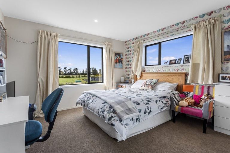 Photo of property in 1 Hayfield Terrace, Cust, Rangiora, 7471