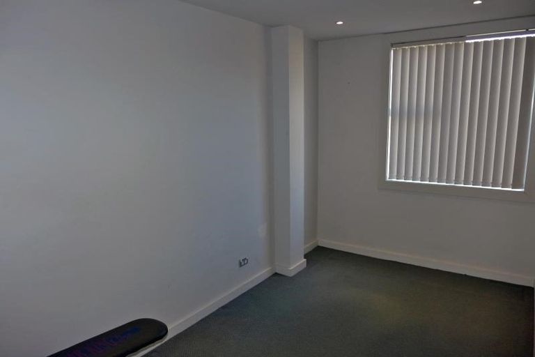 Photo of property in The Terraces, 11/9 Humber Street, Pandora, Napier, 4110