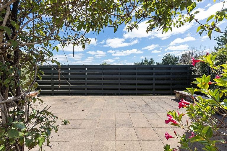 Photo of property in 289 Fitzherbert Road East, Aokautere, Palmerston North, 4471