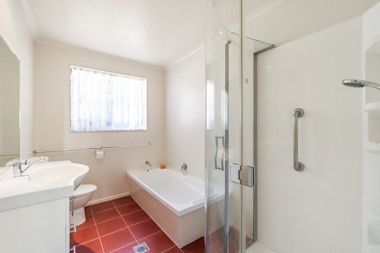 Photo of property in 94 Manuka Street, Stokes Valley, Lower Hutt, 5019