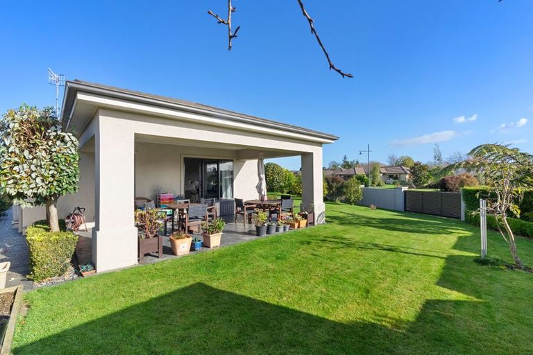 Photo of property in 6 Okarito Avenue, Levin, 5510