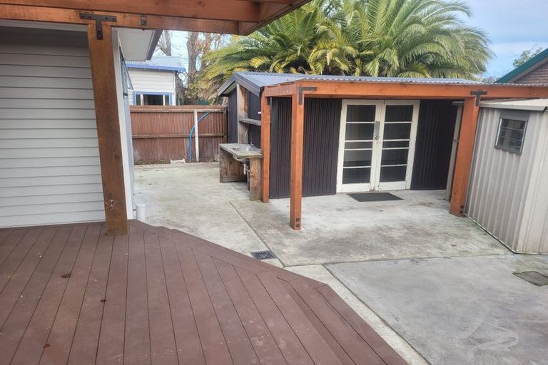 Photo of property in 1/223 Main North Road, Redwood, Christchurch, 8051