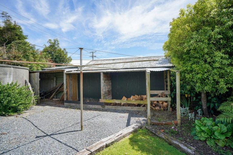 Photo of property in 43 Second Street, Kennington, Invercargill, 9871