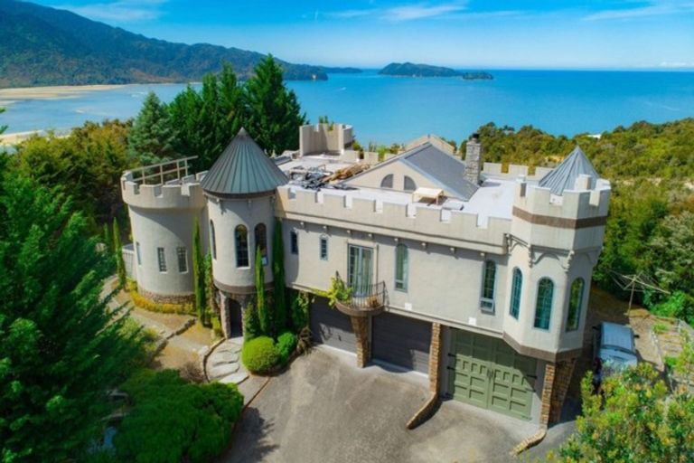 Photo of property in 20 Gannet Heights, Kaiteriteri, Motueka, 7197