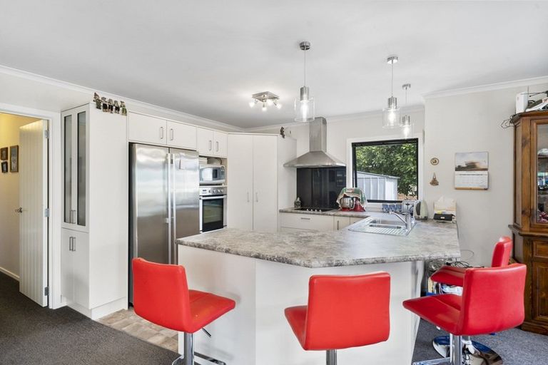 Photo of property in 9 Cherry Lane, Martinborough, 5711