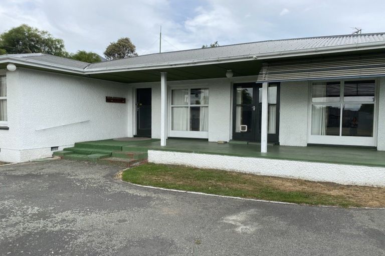 Photo of property in 23 Oak Grove, Ashburton, 7700