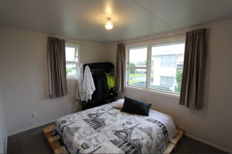 Photo of property in 6 Pukeko Place, Tokoroa, 3420