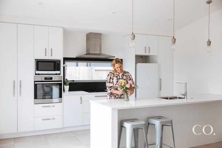 Photo of property in 15 Furlong Road, Papamoa, 3118