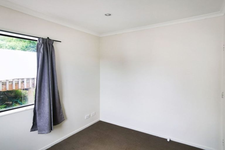 Photo of property in 19 Virgo Place, Glen Eden, Auckland, 0602