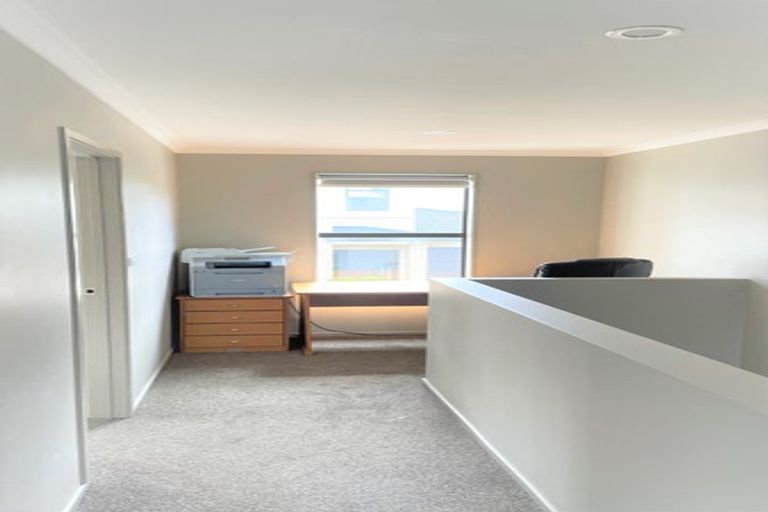 Photo of property in 4 Uruhau Close, Torbay, Auckland, 0630