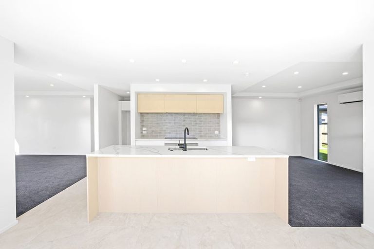 Photo of property in 41 Thirlwall Street, Woodend, 7610