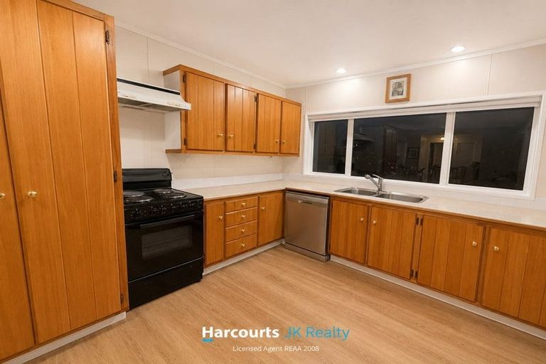 Photo of property in 2/8 Mangarata Avenue, Papatoetoe, Auckland, 2025