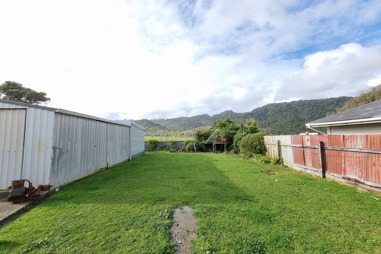Photo of property in 37 Monro Street, Cobden, Greymouth, 7802
