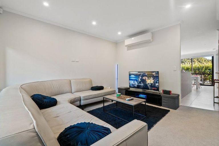 Photo of property in 69 Matairangi Avenue, Totara Heights, Auckland, 2105