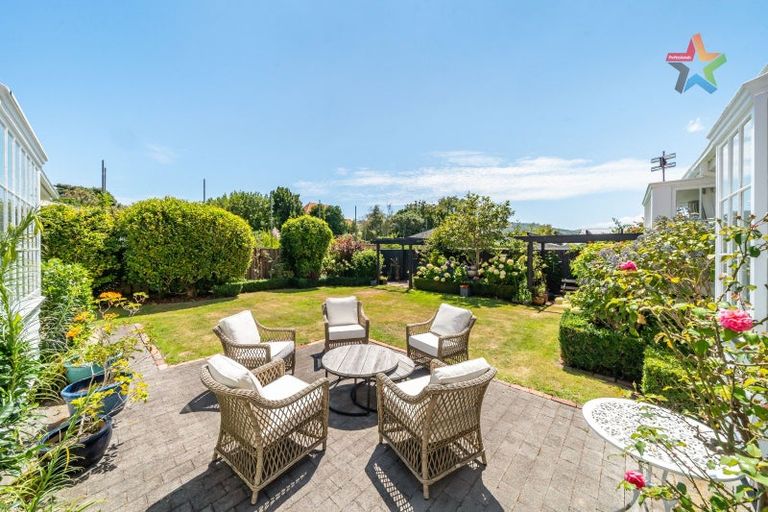 Photo of property in 67 Queens Grove, Hutt Central, Lower Hutt, 5010