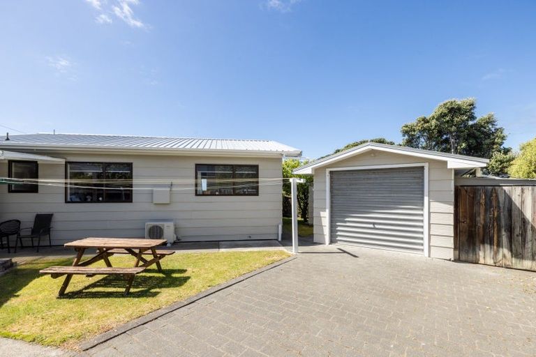 Photo of property in 98 Harper Road, Waimarama, 4294