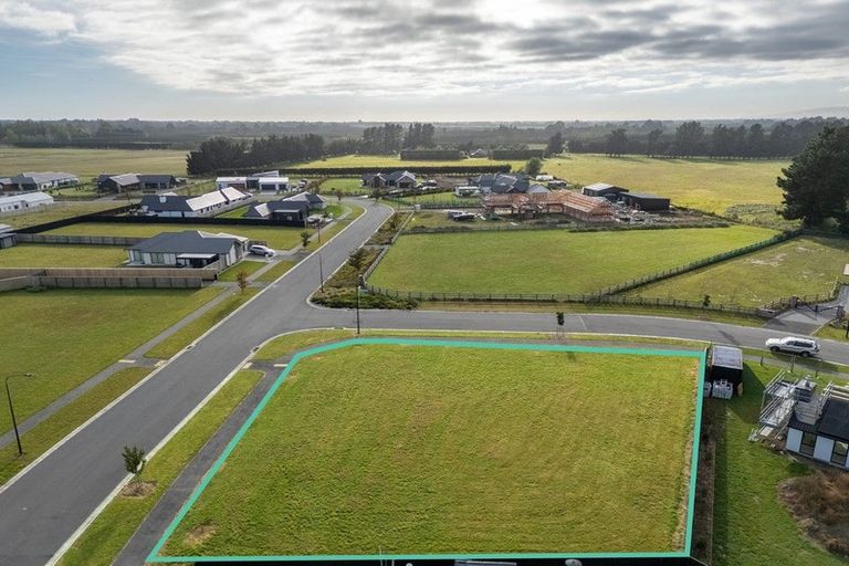 Photo of property in 2 Panama Crescent, West Melton, 7618