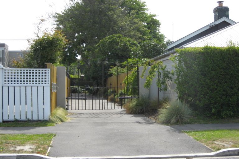 Photo of property in 27 Stratford Street, Merivale, Christchurch, 8014