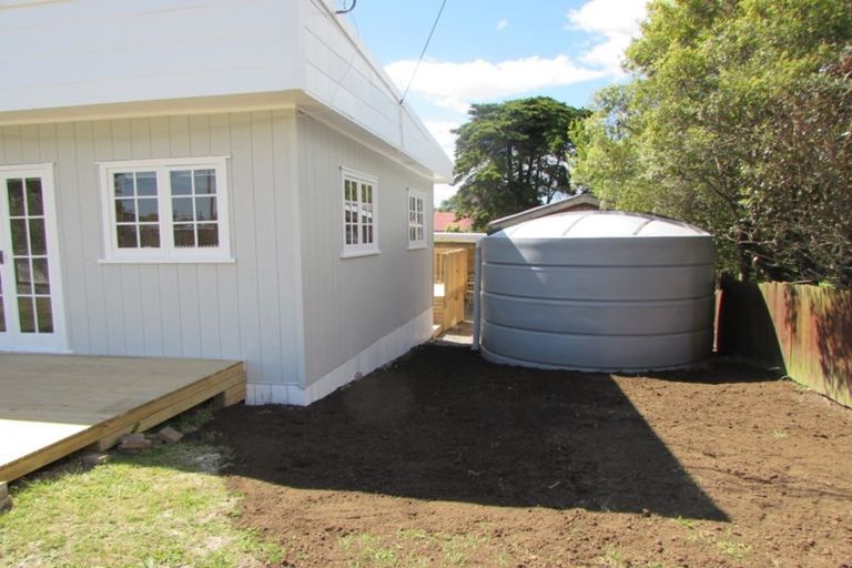 Photo of property in 4 Fourth View Avenue, Beachlands, Auckland, 2018