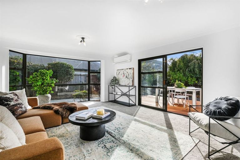 Photo of property in 57 Regency Crescent, Redwood, Christchurch, 8051