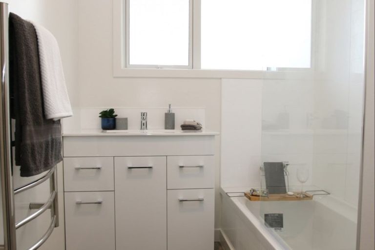 Photo of property in 1781 Dipton Winton Highway, Centre Bush, Winton, 9782