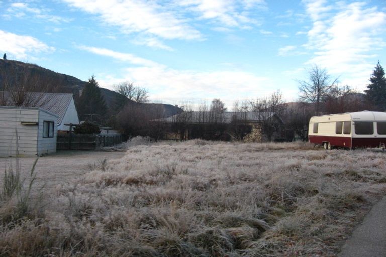 Photo of property in 2 Payne Place, Arrowtown, 9302