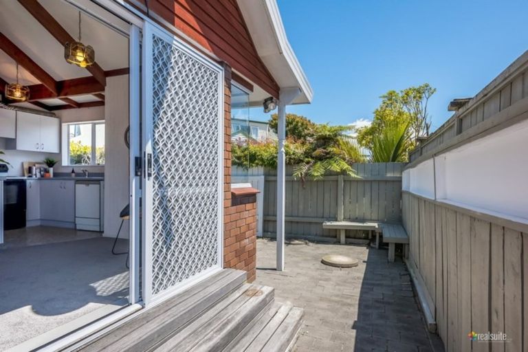 Photo of property in 90a Epuni Street, Epuni, Lower Hutt, 5011
