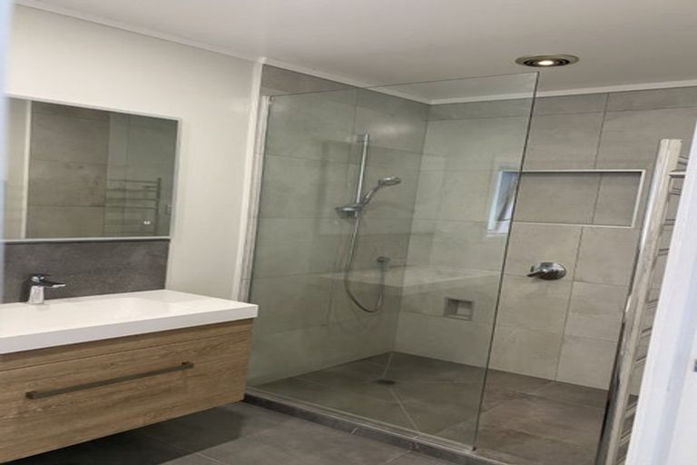 Photo of property in 43 Stredwick Drive, Torbay, Auckland, 0630