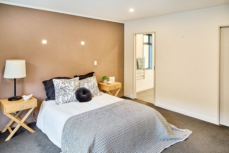 Photo of property in 13 Postgate Drive, Whitby, Porirua, 5024