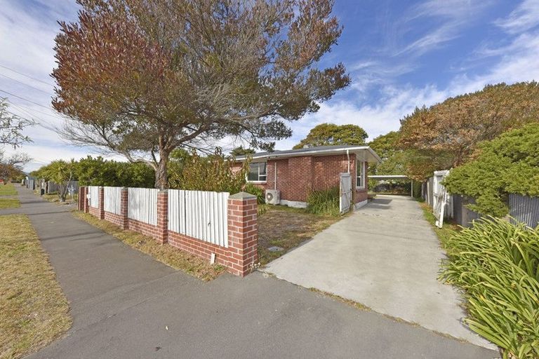 Photo of property in 178 Shortland Street, Aranui, Christchurch, 8061