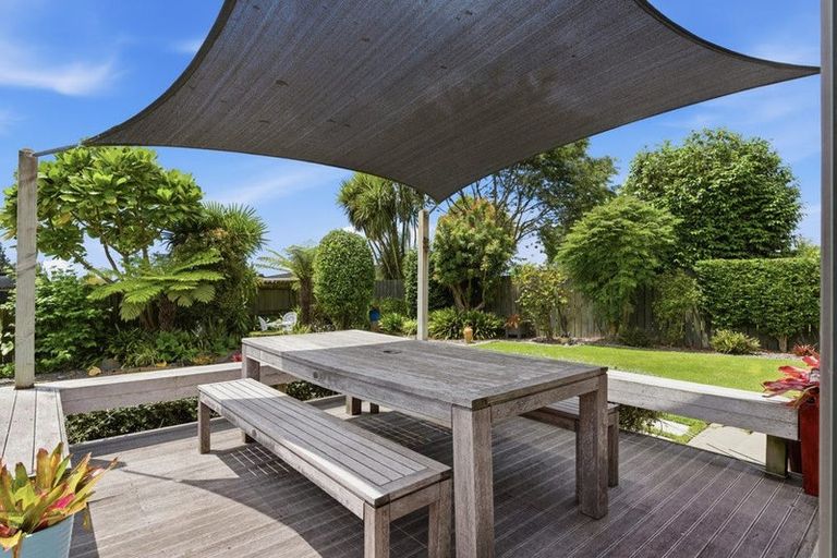 Photo of property in 25 Hookey Drive, Te Puke, 3119