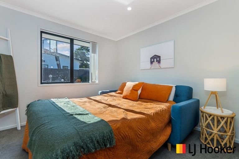 Photo of property in 36 Sunningdale Street, Wattle Downs, Auckland, 2103