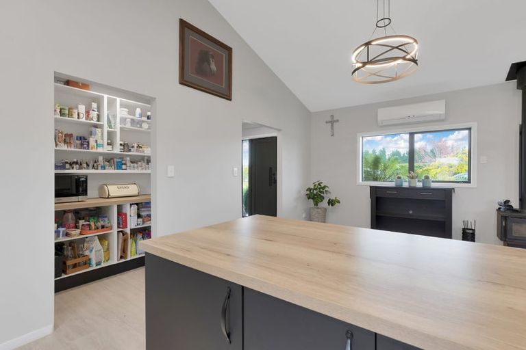 Photo of property in 71 Terrace Road, Cust, Rangiora, 7471