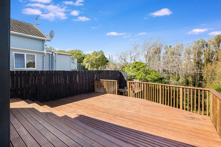 Photo of property in 6 Herewini Street, Titahi Bay, Porirua, 5022