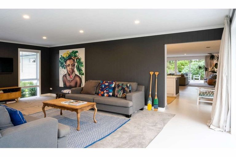 Photo of property in 73d Riddell Road, Kerikeri, 0230