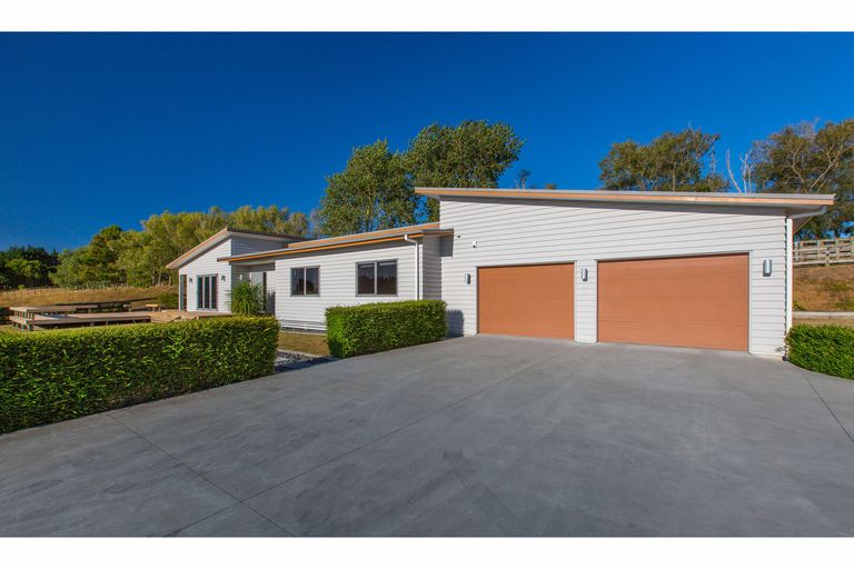 Photo of property in 1734 Kakaramea Road, Ngahinapouri, Hamilton, 3290