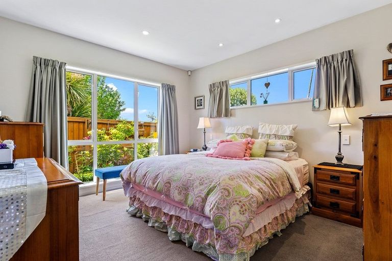 Photo of property in 76 Rushmore Drive, Belfast, Christchurch, 8051