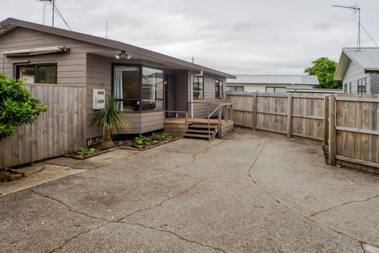 Photo of property in 1158 Heaphy Terrace, Fairfield, Hamilton, 3214