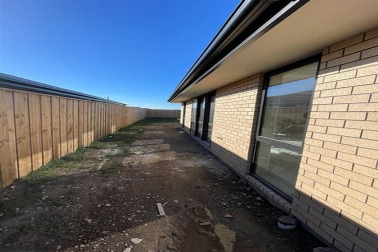 Photo of property in 38 Stackwood Avenue, Woodend, 7691