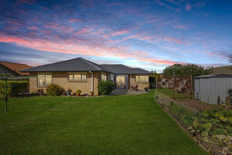 Photo of property in 23 Olympus Grove, Papamoa Beach, Papamoa, 3118