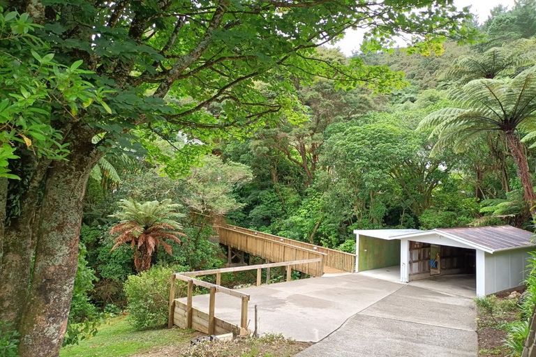 Photo of property in 139 Kamahi Street, Stokes Valley, Lower Hutt, 5019