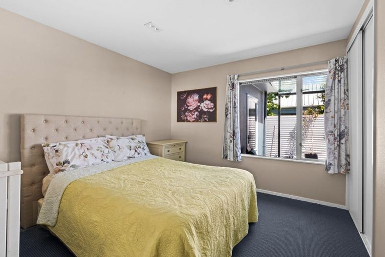 Photo of property in 6 Park Road, Greenmeadows, Napier, 4112