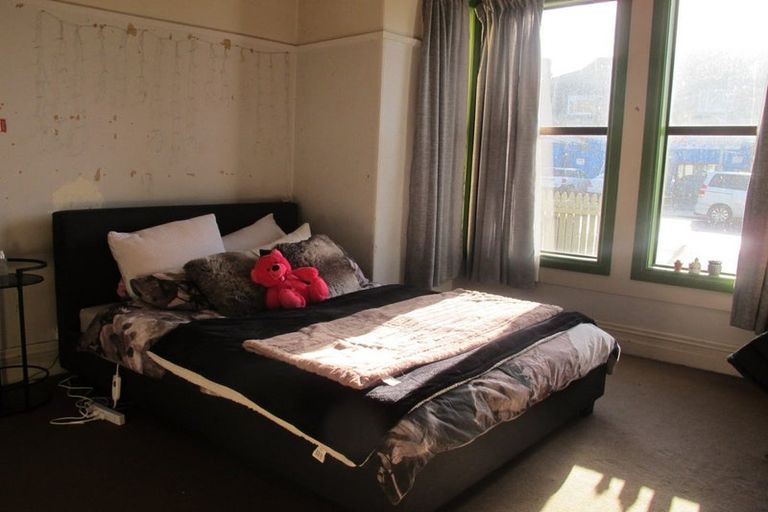 Photo of property in 1 Howe Street, North Dunedin, Dunedin, 9016